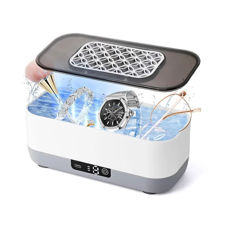 Gray helmet for bikers